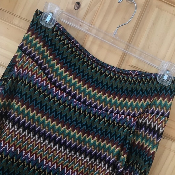 Cubism earth tone chevron print mock wrap maxi skirt size L - Picture 2 of 6